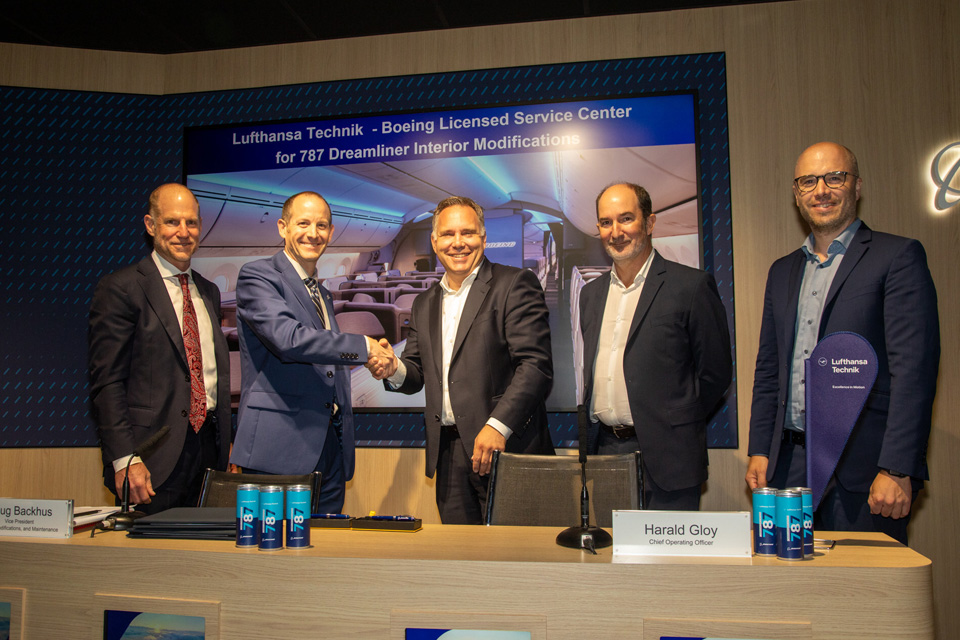 Lufthansa Technik e Boeing firmano un accordo di licenza